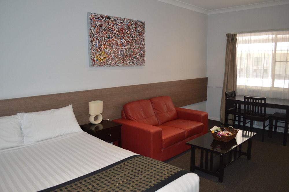 Roma Inland Motor Inn Dış mekan fotoğraf