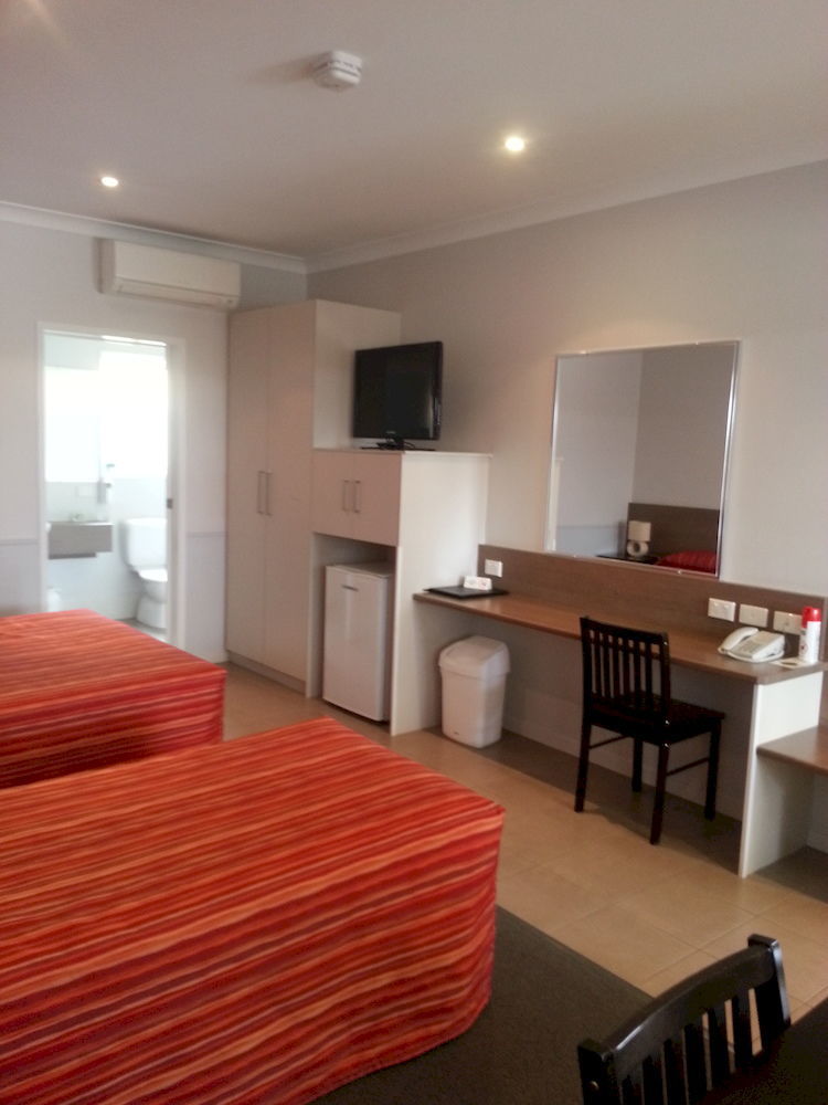 Roma Inland Motor Inn Dış mekan fotoğraf