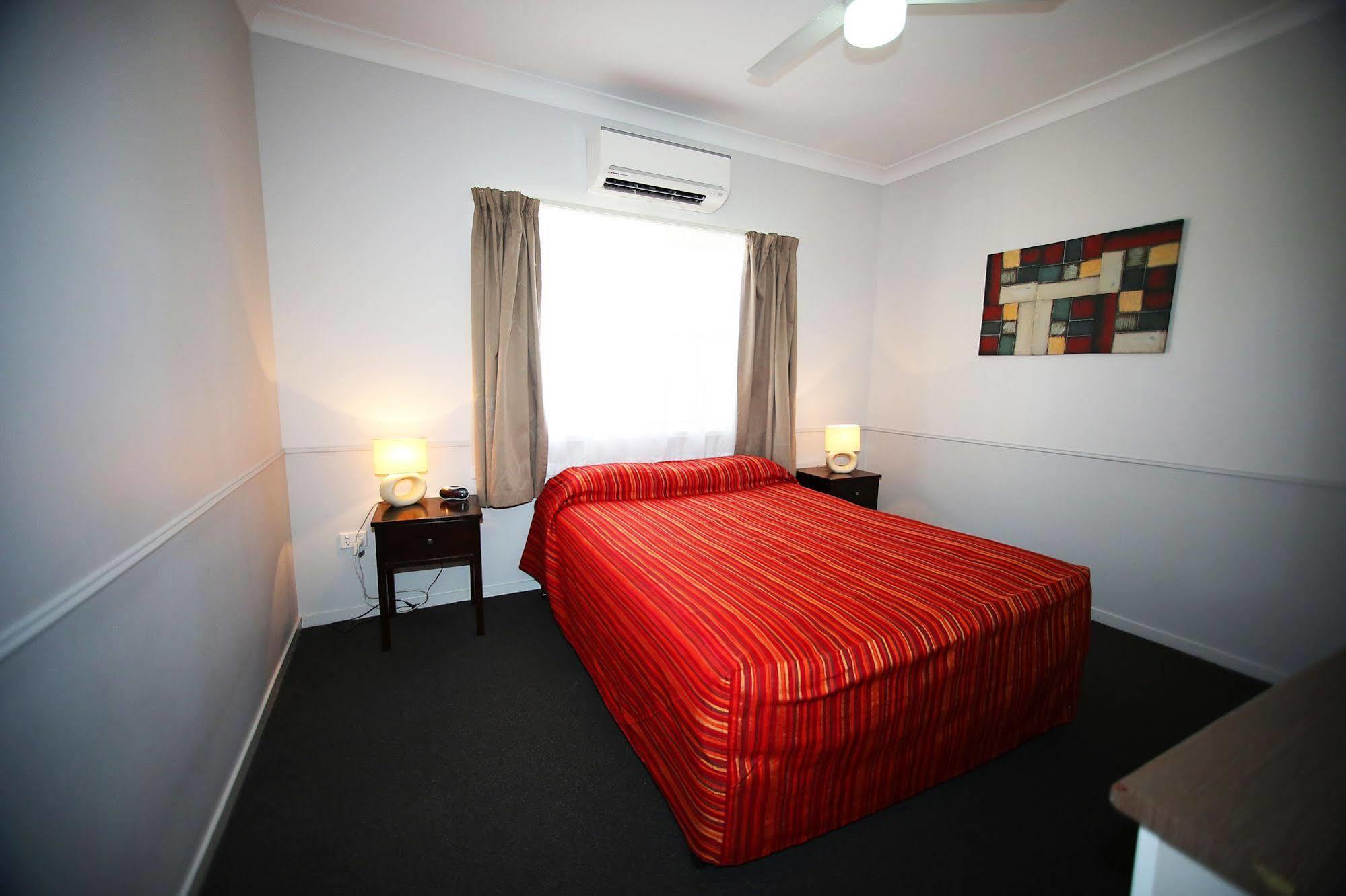 Roma Inland Motor Inn Dış mekan fotoğraf